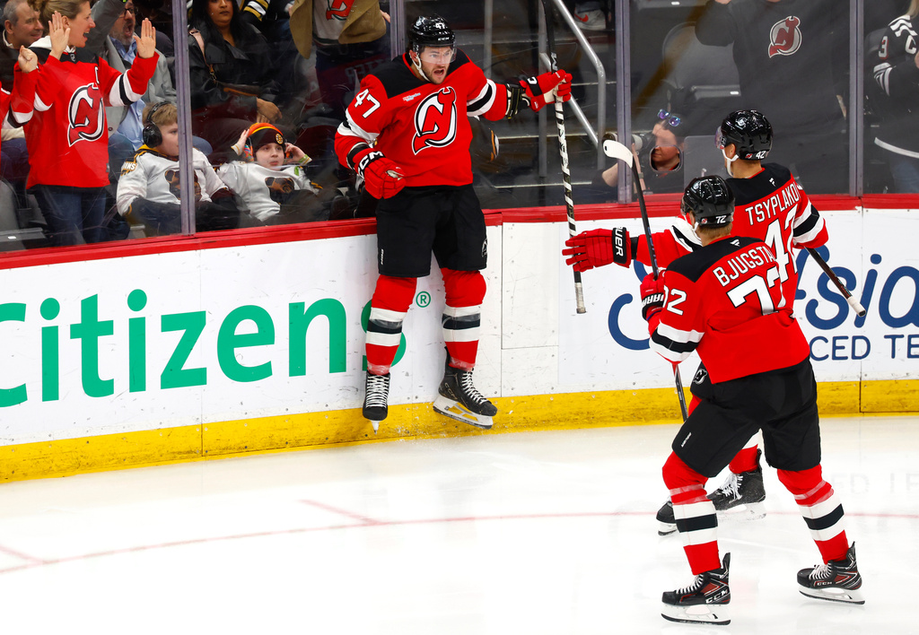 Jack Hughes and Connor Brown lead the Devils past the Rangers, 6-3