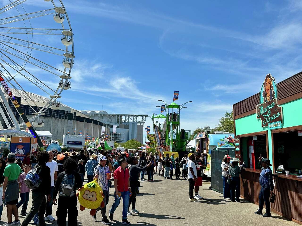 Beyonce's mom's Houston Rodeo food stand back open after shut down