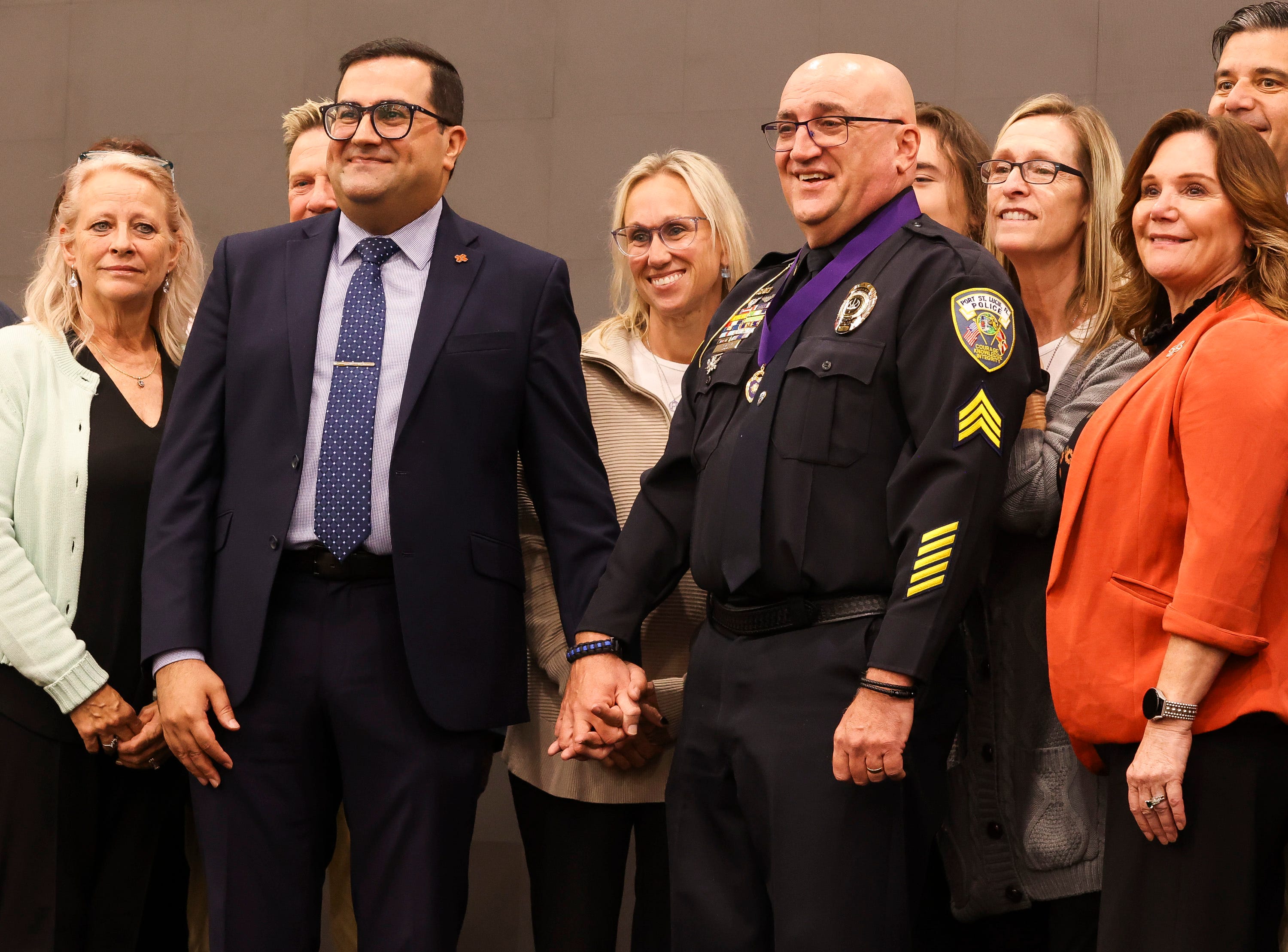 Police officer in Florida receives Law Enforcement Purple Heart