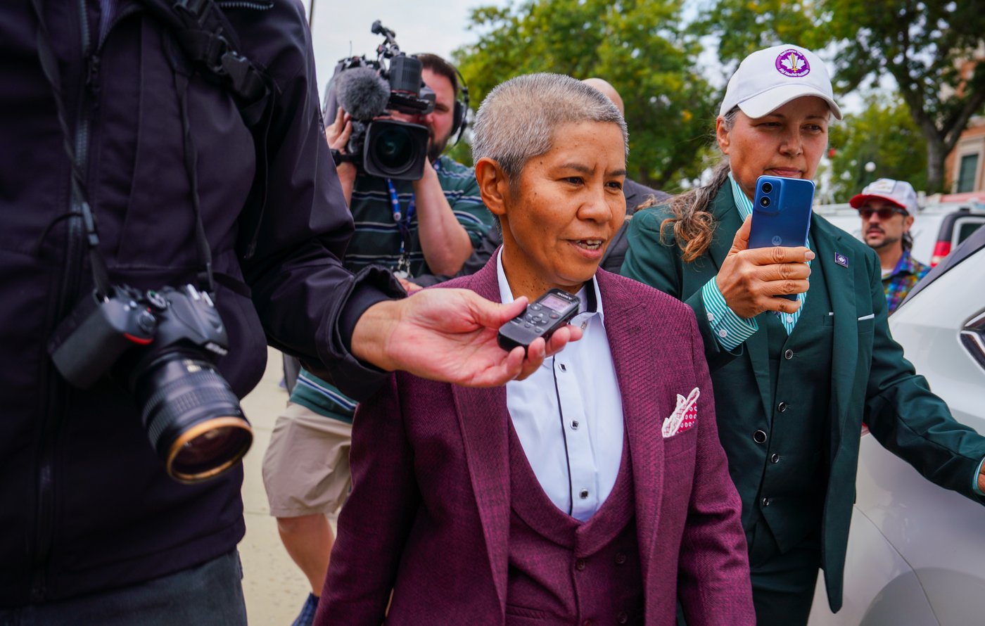 Charges stayed against 'Queen of Canada' cult leader Romana Didulo in ...