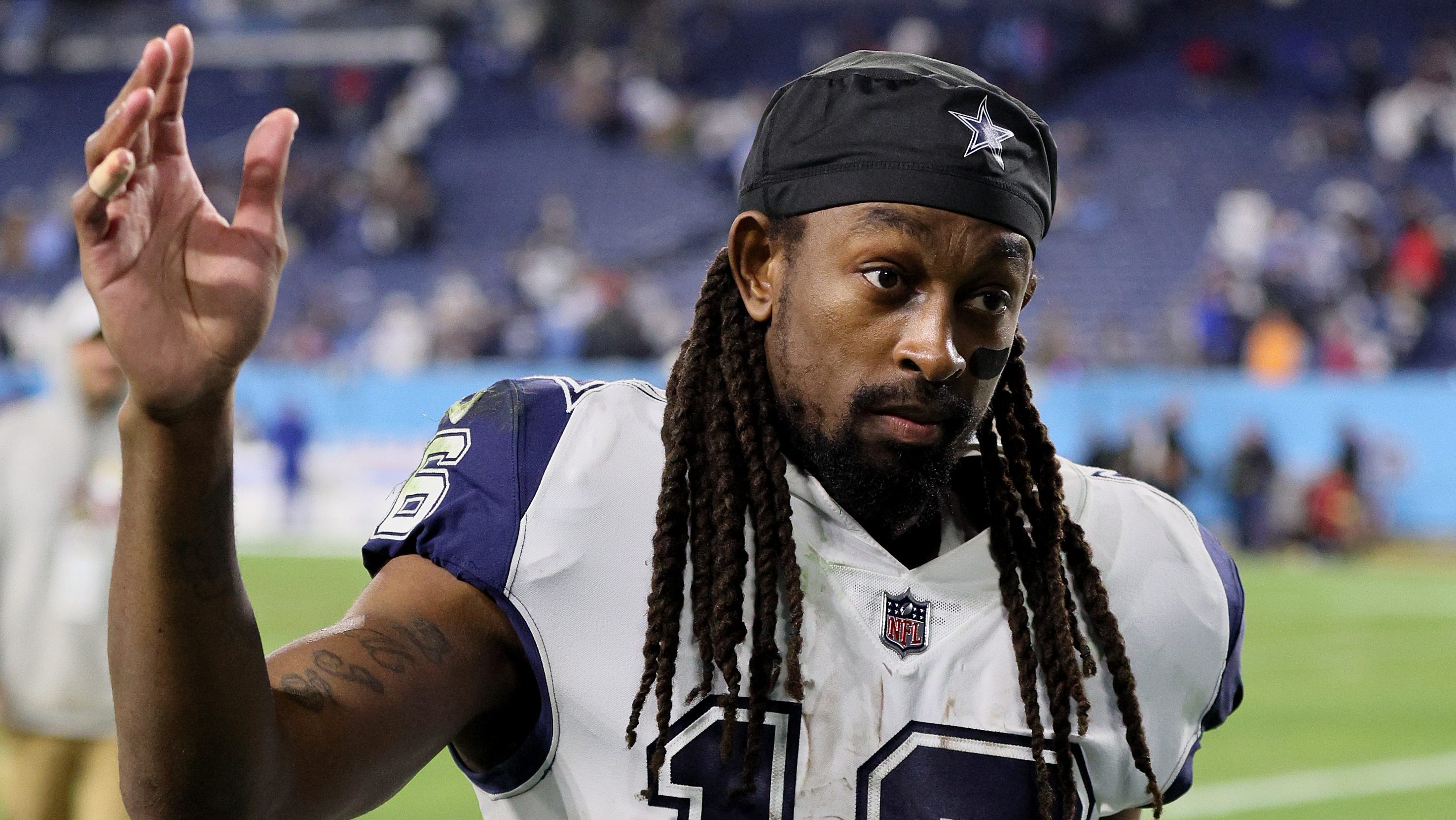 Ex-Cowboys playmaker announces retirement 3 years after iconic catch