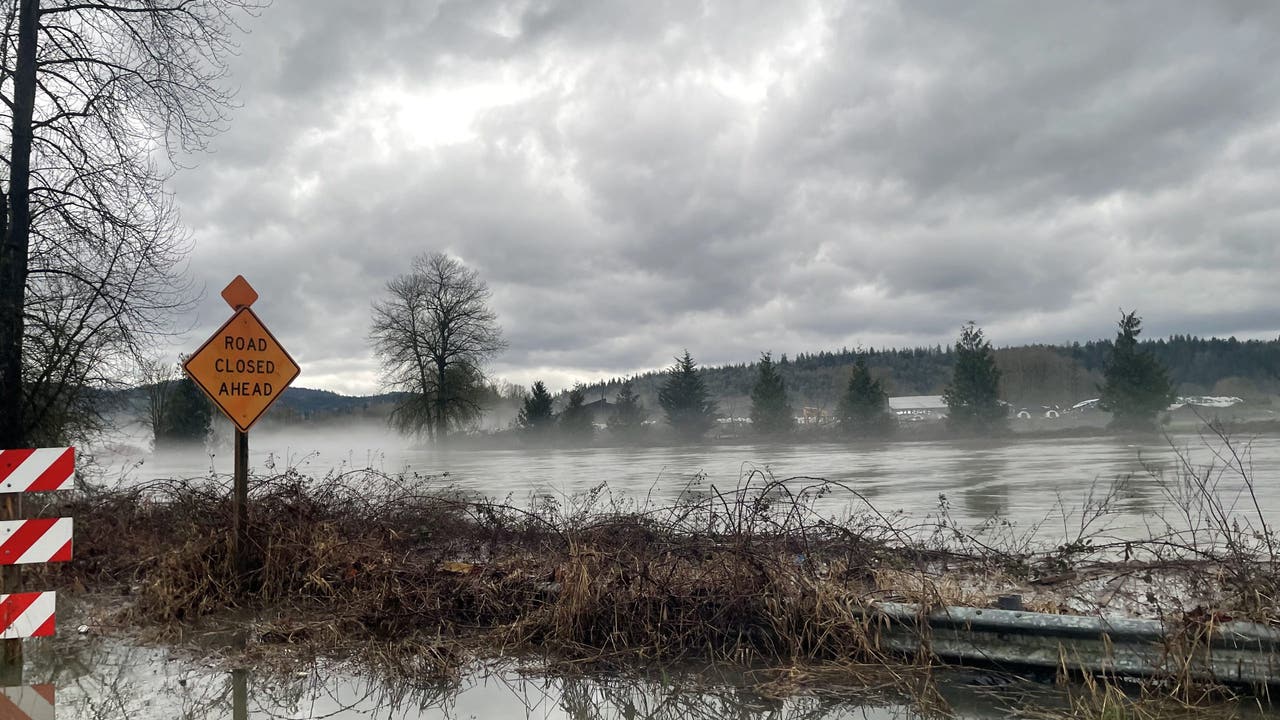 Floodwaters near Carnation, WA could again turn the town into an island<br><br>