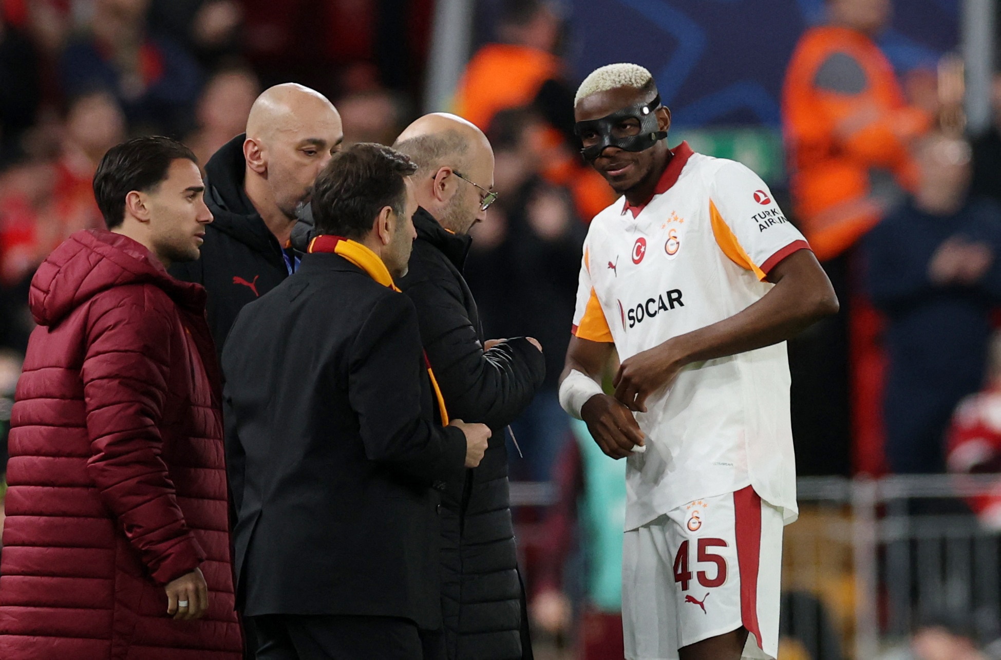 Galatasaray's Noah Lang suffers freak finger injury vs Liverpool