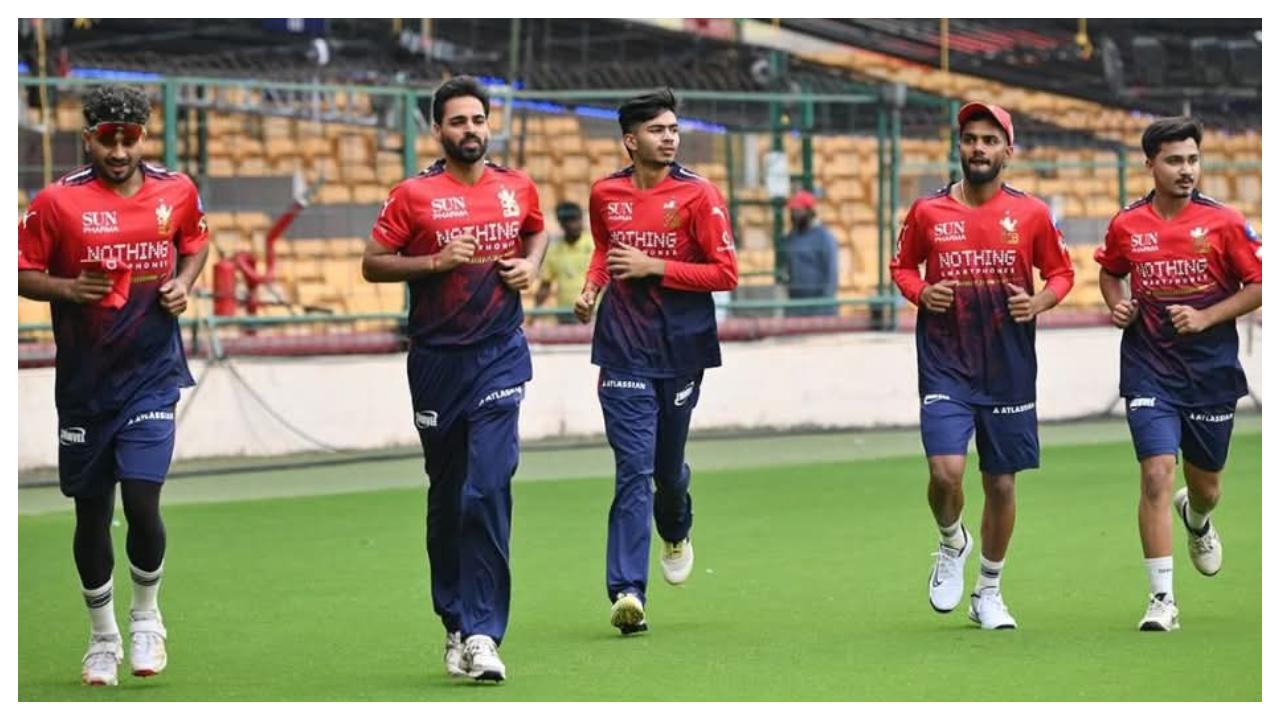 IPL 2026 Virat Kohli and Bhuvneshwar Kumar join RCB training camp