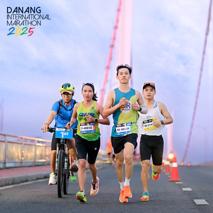 Gần 9.000 runner tranh tài tại Marathon Quốc tế Đà Nẵng 2026