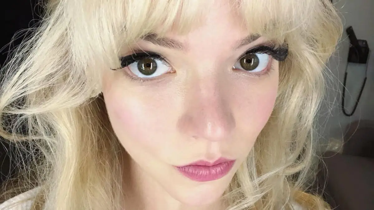 Anya Taylor-Joy asked to compare Joni Mitchell and Princess Peach in ...