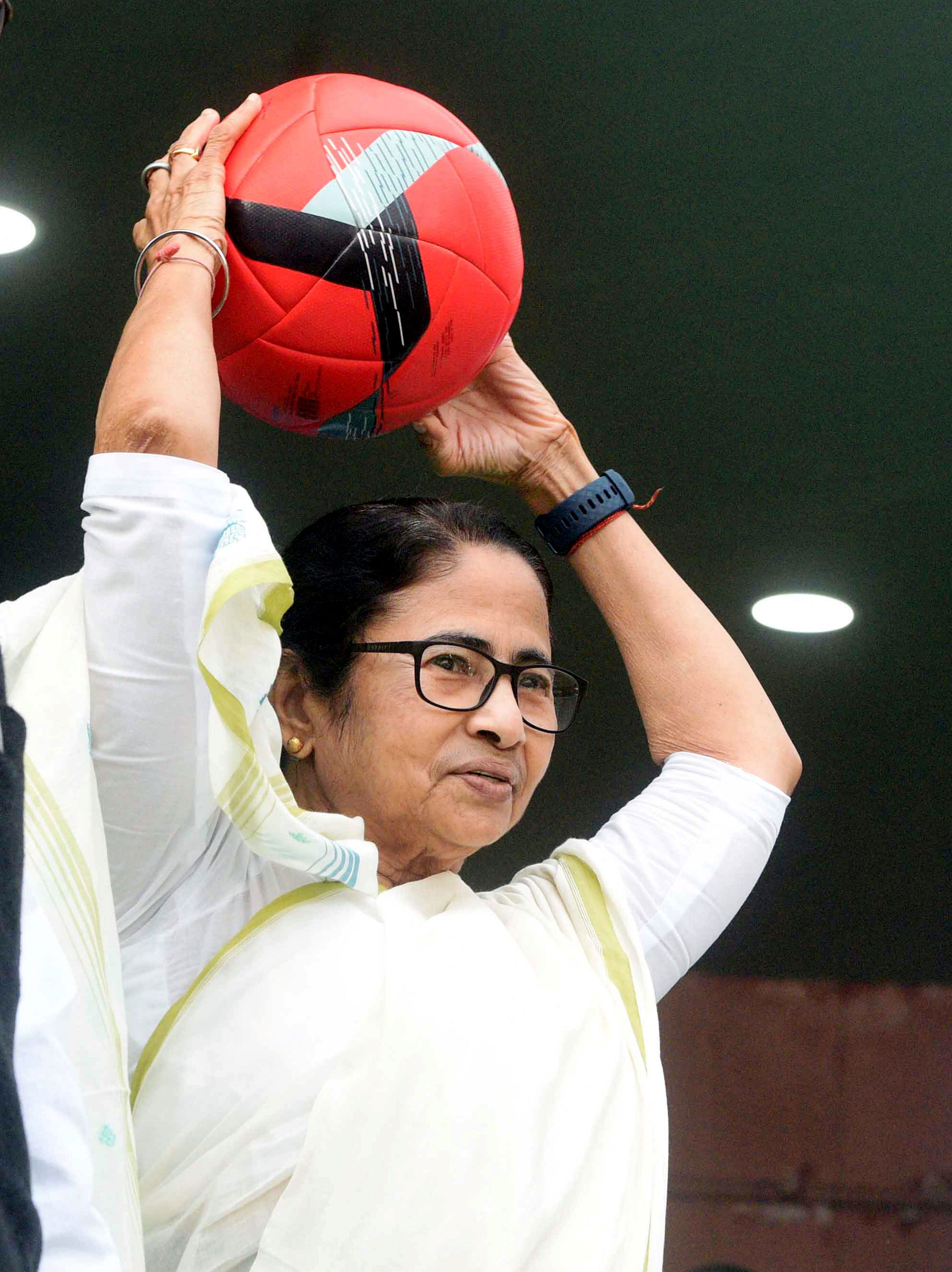 BJP using EC as weapon to win Bengal polls: Kejriwal voices support to ...
