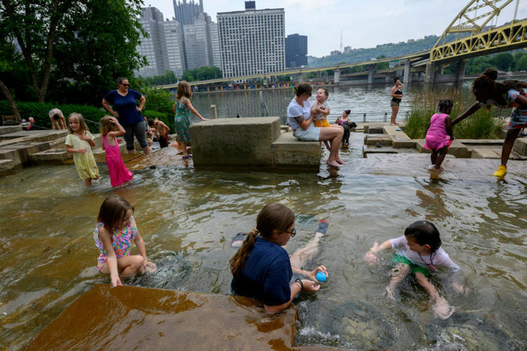 Pittsburgh’s air pollution estimated to claim 3,000+ lives per year − ...