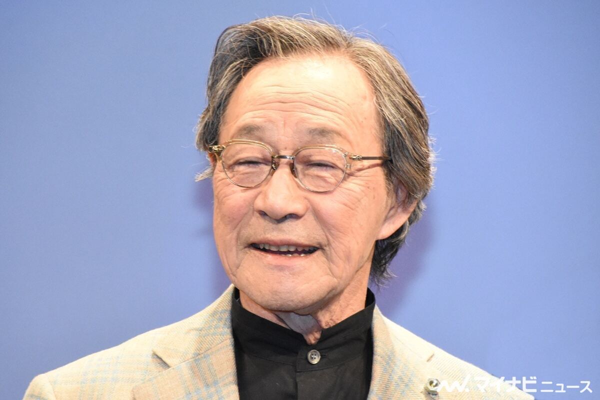 「レジェンドは死なず」の現場で時を忘れて“授業” 武田鉄矢が若手キャストに伝えた「物語に懸ける情熱」