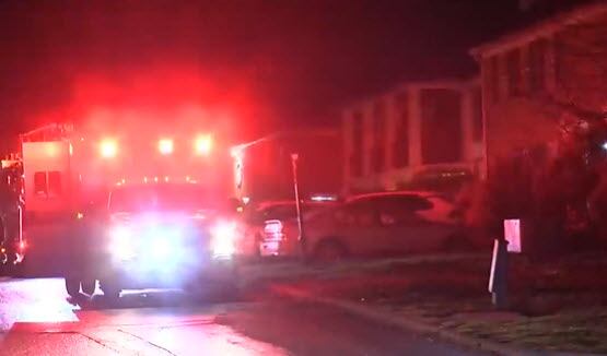 2 taken to hospital, 5 displaced in apartment fire