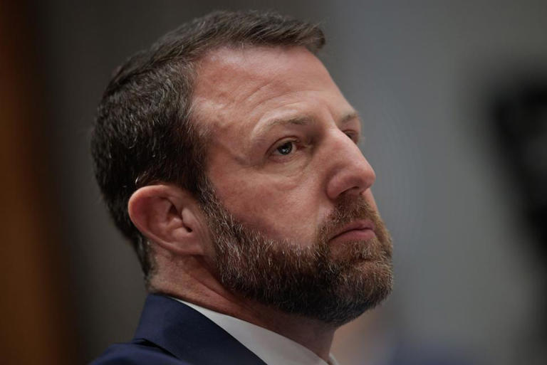 Senate committee approves Mullin’s nomination as DHS chief