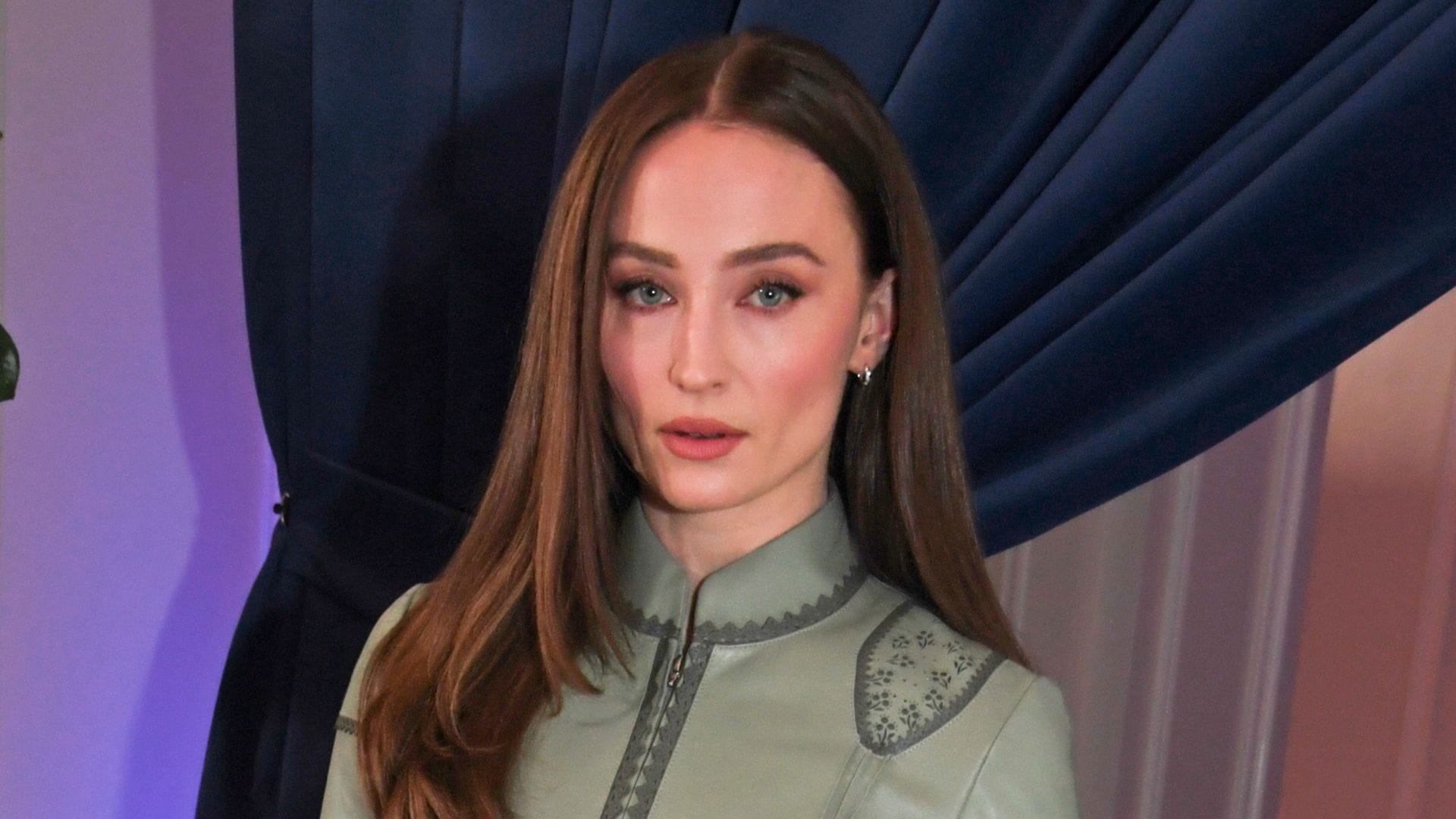 Sophie Turner Transforms Into Lara Croft In First Look At Tomb Raider 