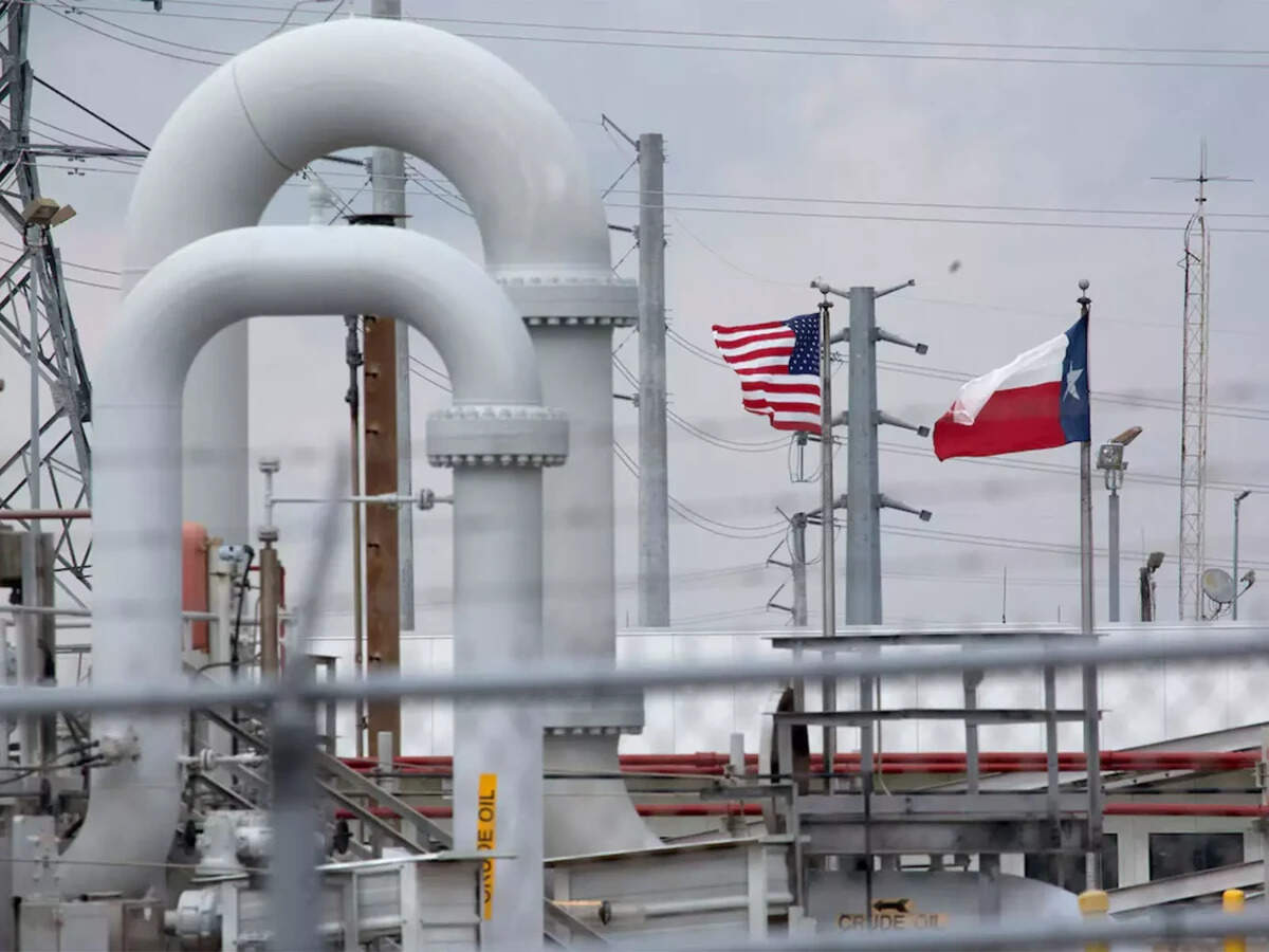 US may remove sanctions on Iranian oil in tankers, plans to release 140 ...