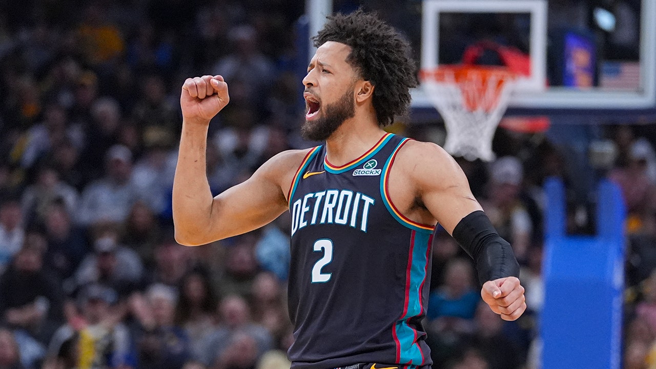 NBA MVP candidate, 24, diagnosed with collapsed lung as playoffs near: report<br><br>