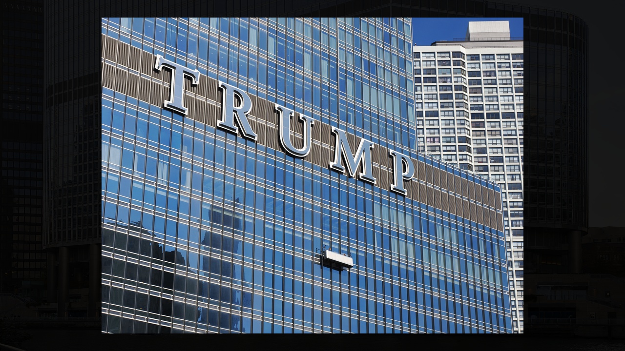 Trump’s Chicago hotel caught with flies, floods, and bad food storage