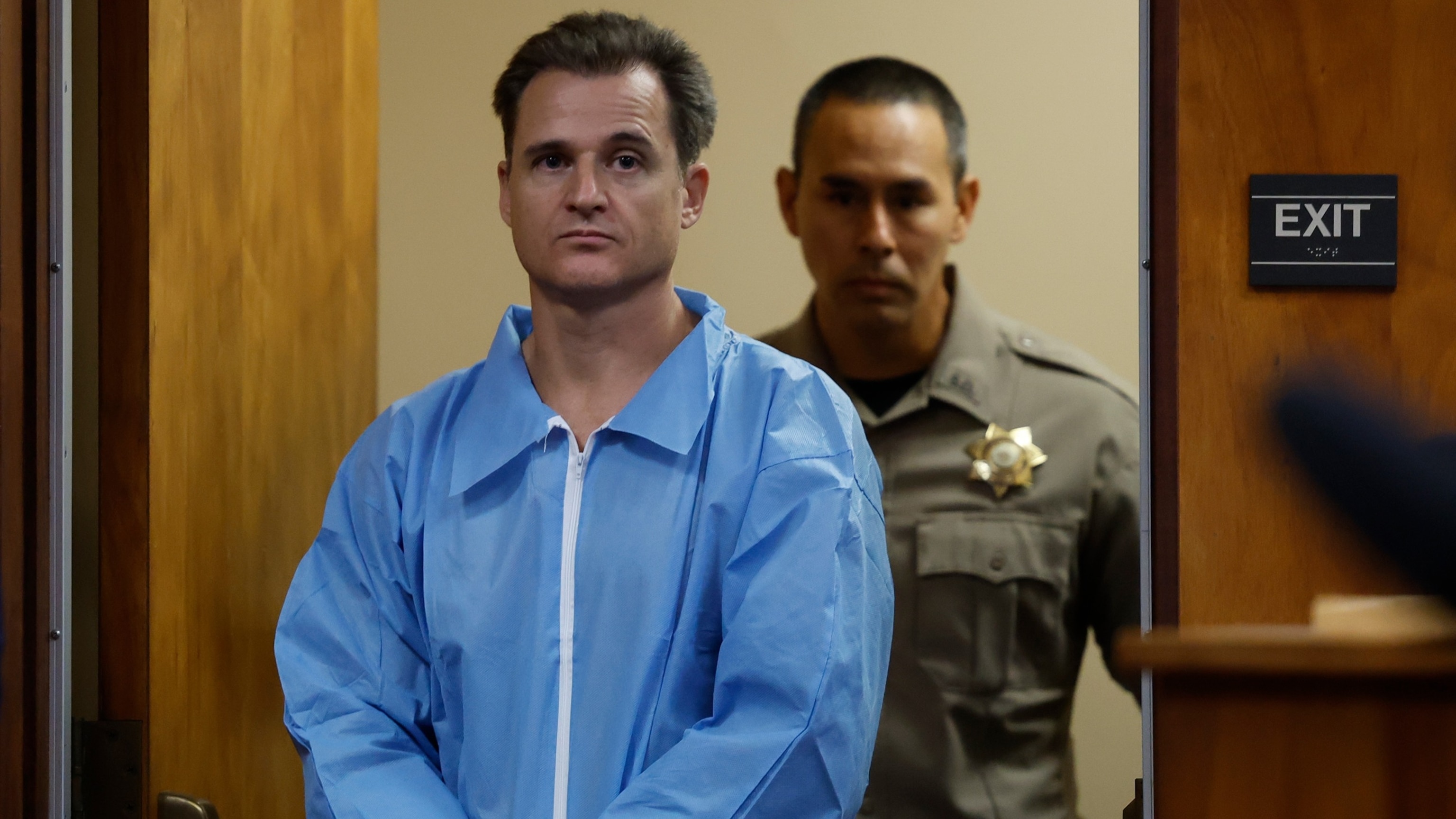 Doctor on trial for allegedly trying to kill wife on Hawaii hiking trail