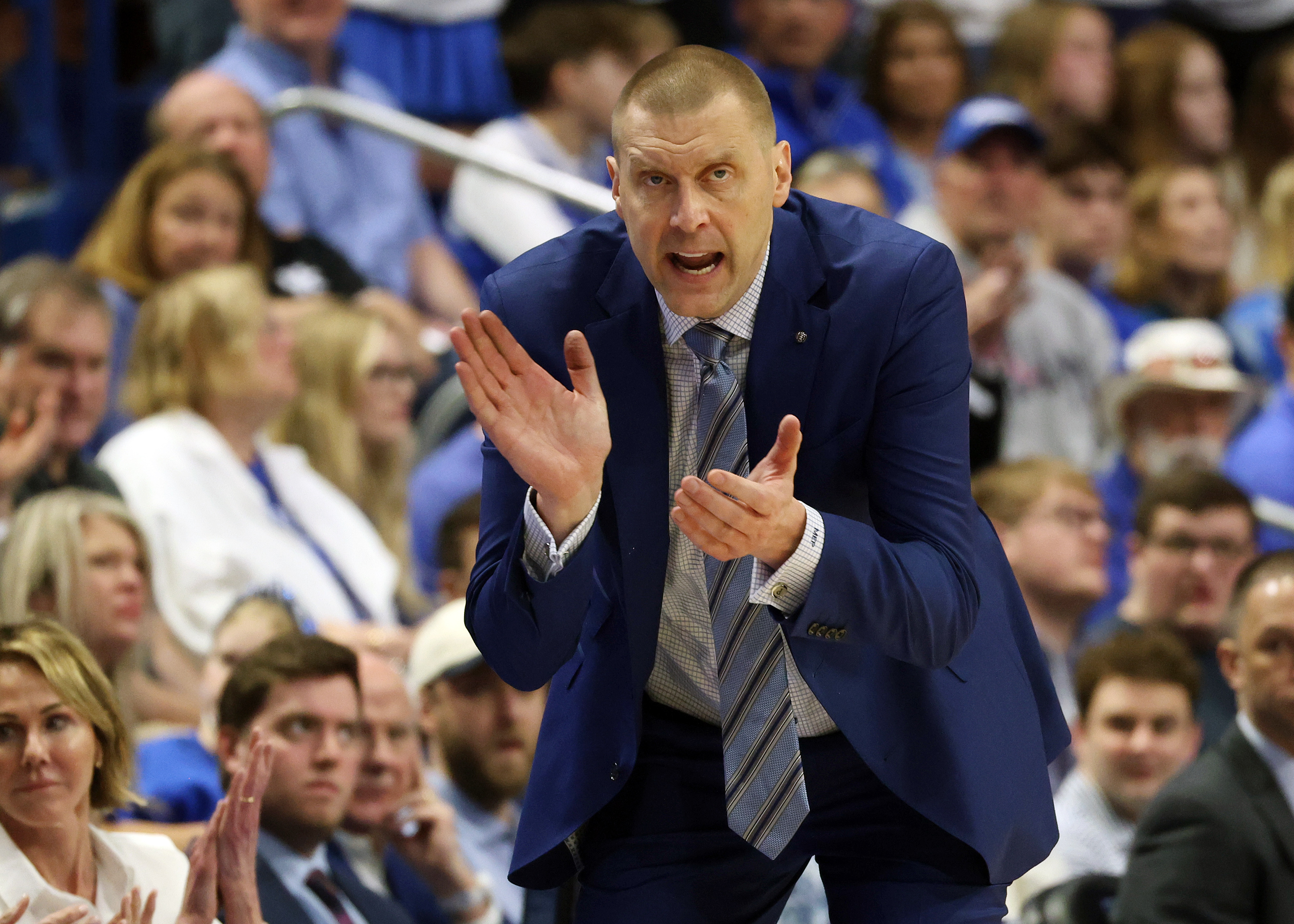 Mark Pope sidesteps Yaxel Lendeborg offer talk, blasts media for contributing to Kentucky