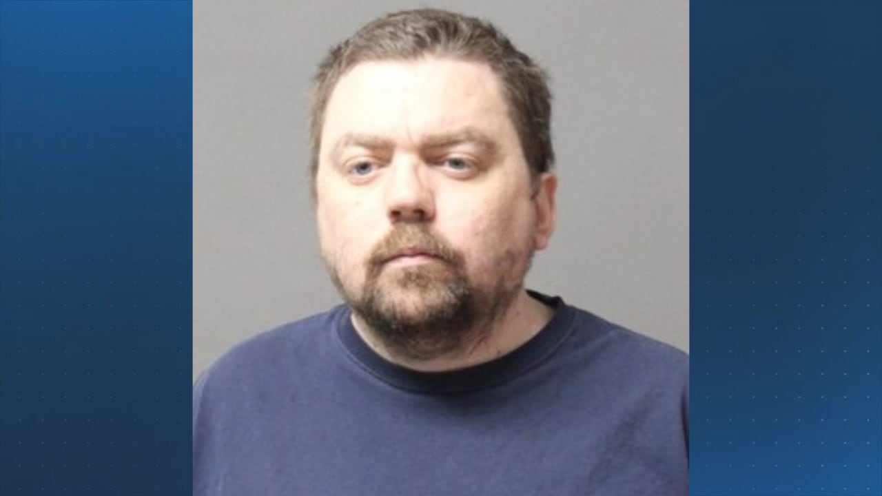 New Hampshire man facing assault charges after daughter goes to school ...