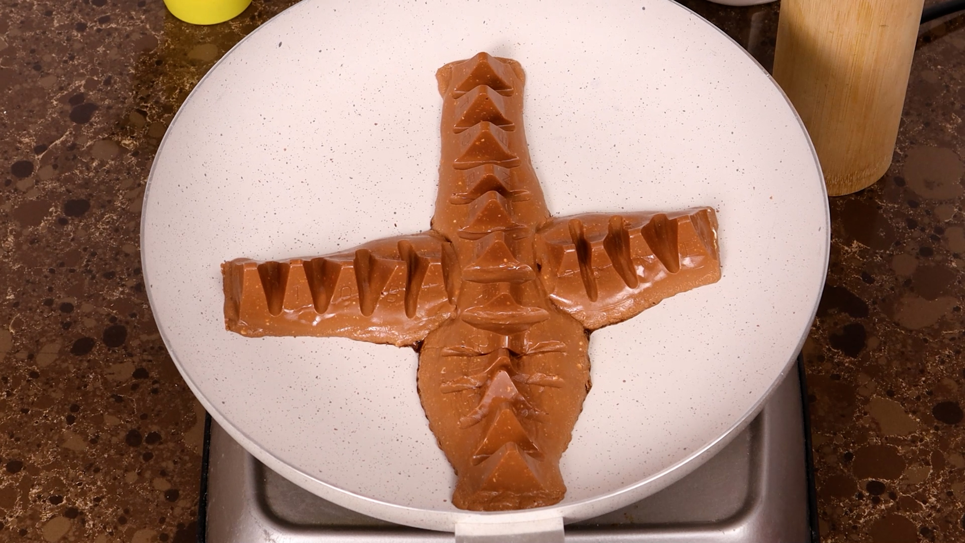 Easy and clever food hacks revealed