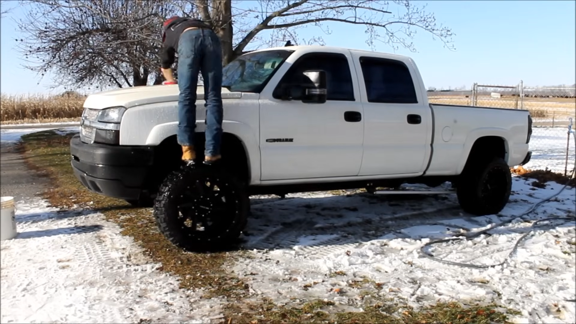 Watch what happens when you put rust remover on a white truck