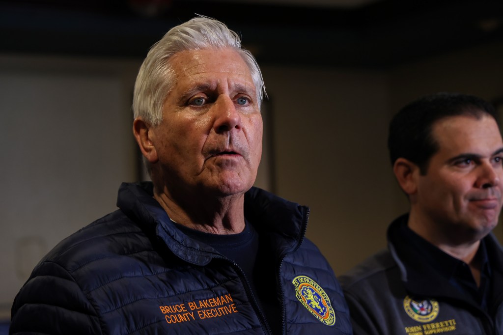 Bruce Blakeman calls for public apology, Hochul state probe of NYC ...