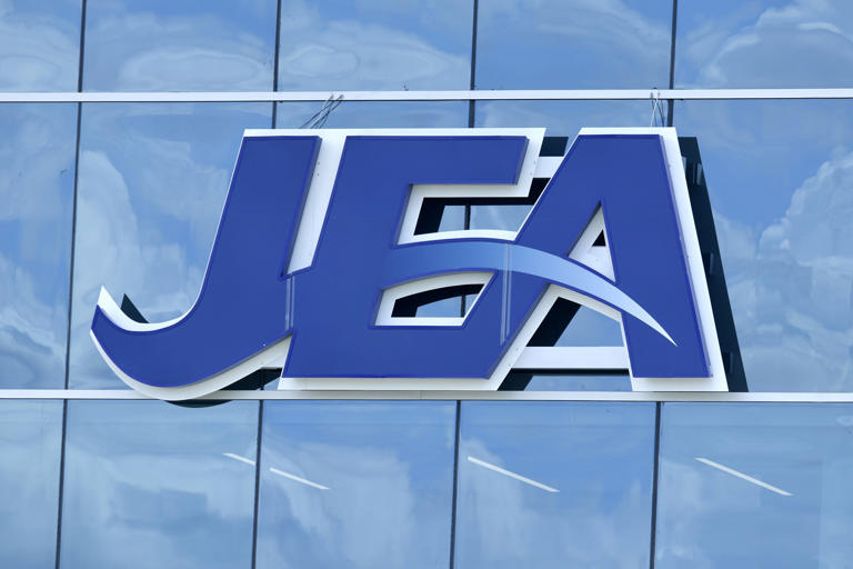 Partisan politics jolt proposed JEA rate increases