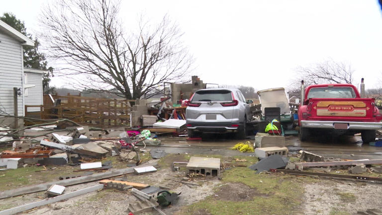 Tornado leaves behind trail of damage in Starke County