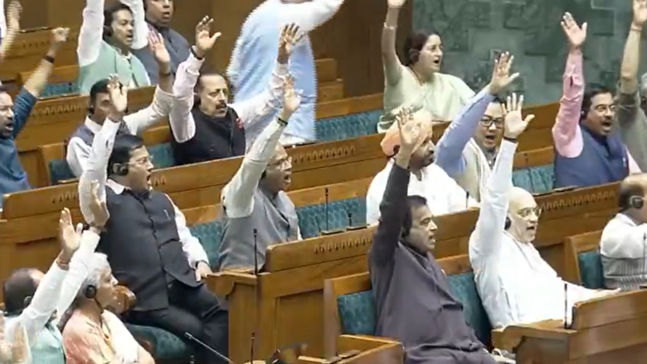 Opposition's no-trust motion against Speaker defeated in Lok Sabha amid ...