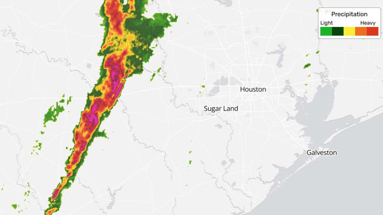 Severe storms capable of damaging winds, tornadoes will reach Houston ...
