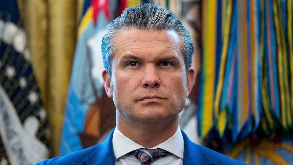 'Grifter' Pete Hegseth ripped apart for 'living luxuriously off ...