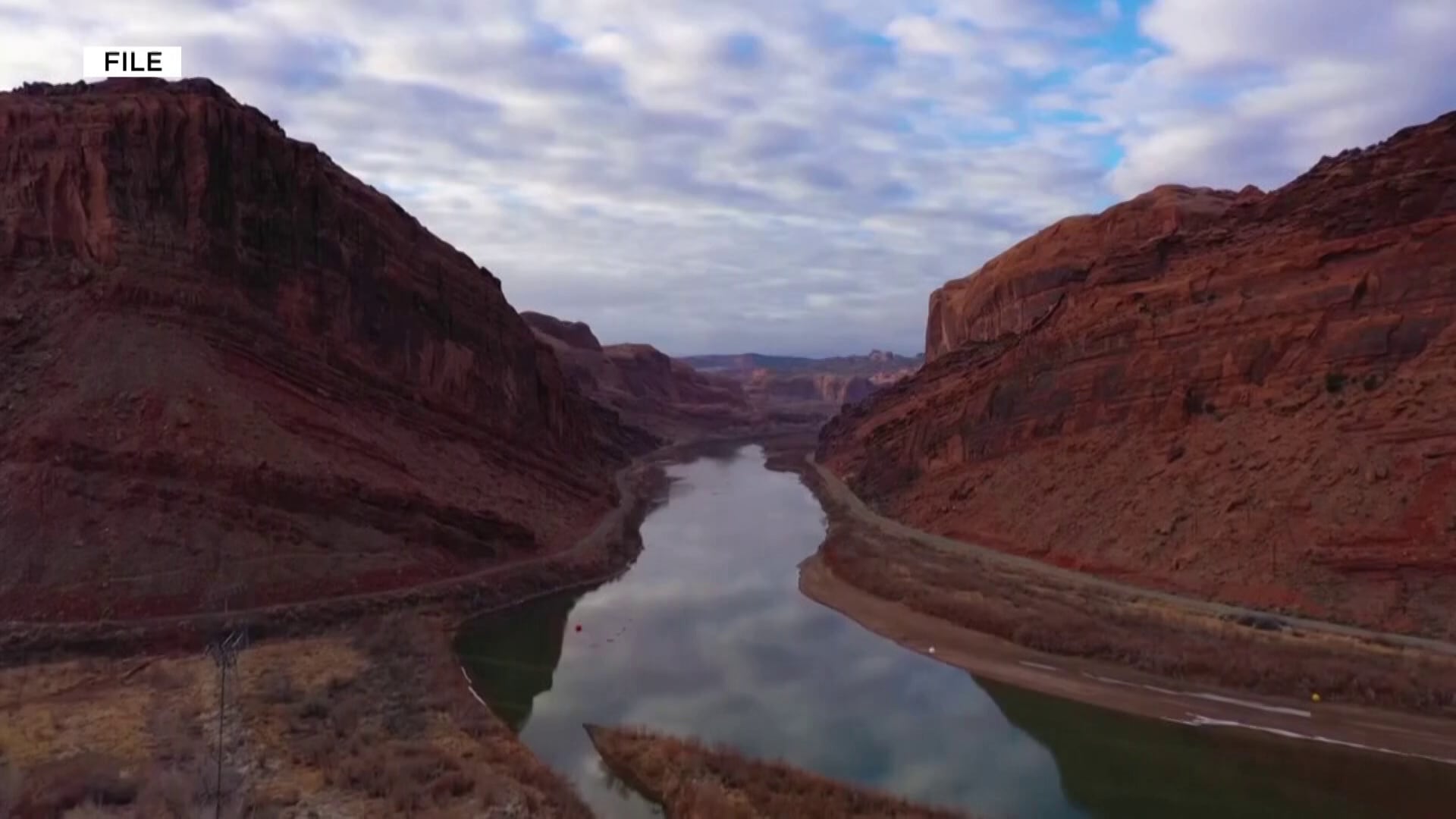 Colorado River water cuts: Deep Arizona reductions loom as deadline nears