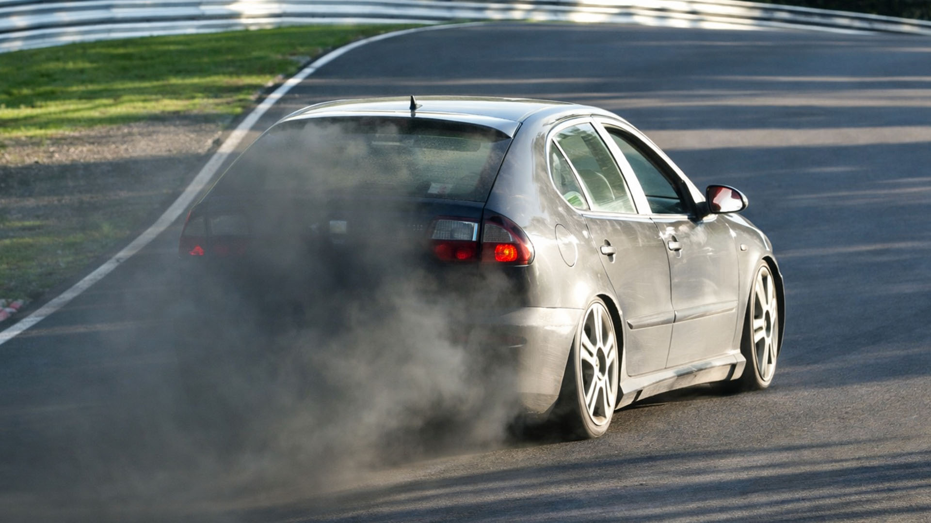 Car Emits Thick Smoke Nürburgring Touristenfahrten