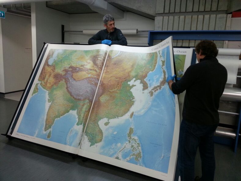 6 surprising facts about maps