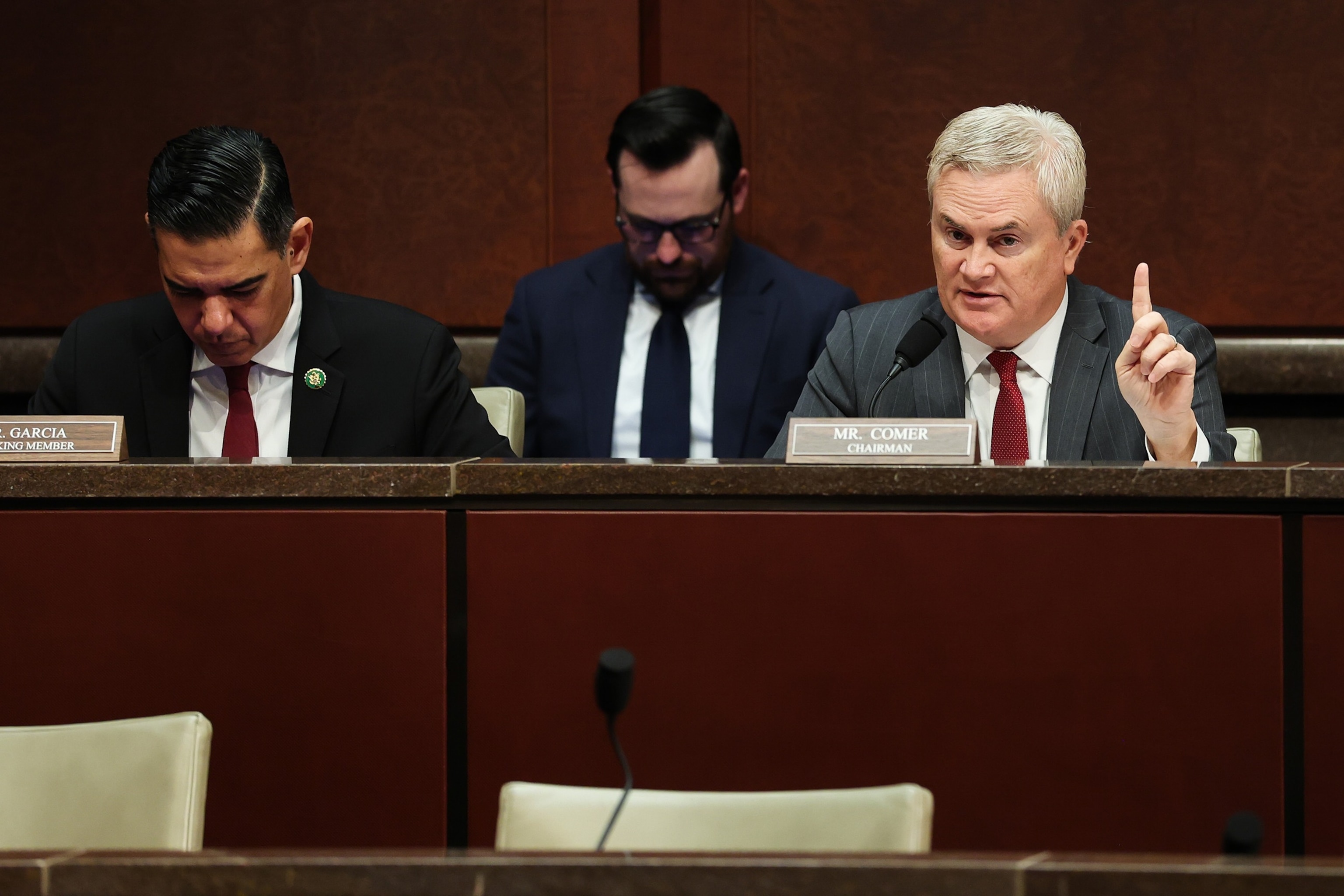 House Oversight Committee to depose Epstein's longtime accountant