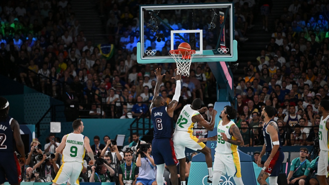 76ers face a LeBron James 3-point shooting question before the season