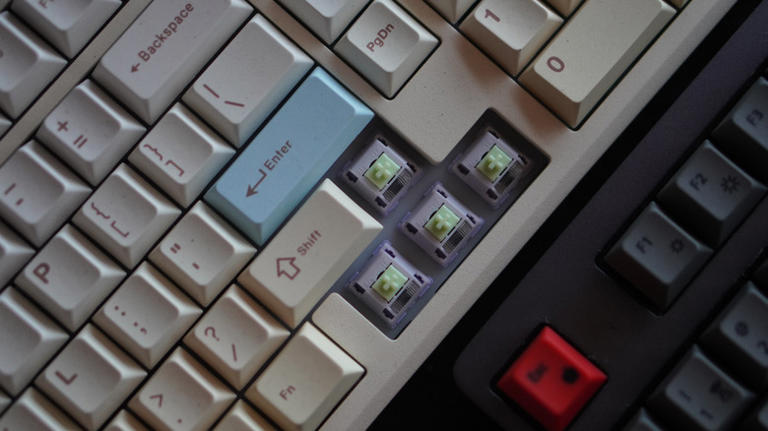 10 wireless mechanical keyboard models worth buying for beginners