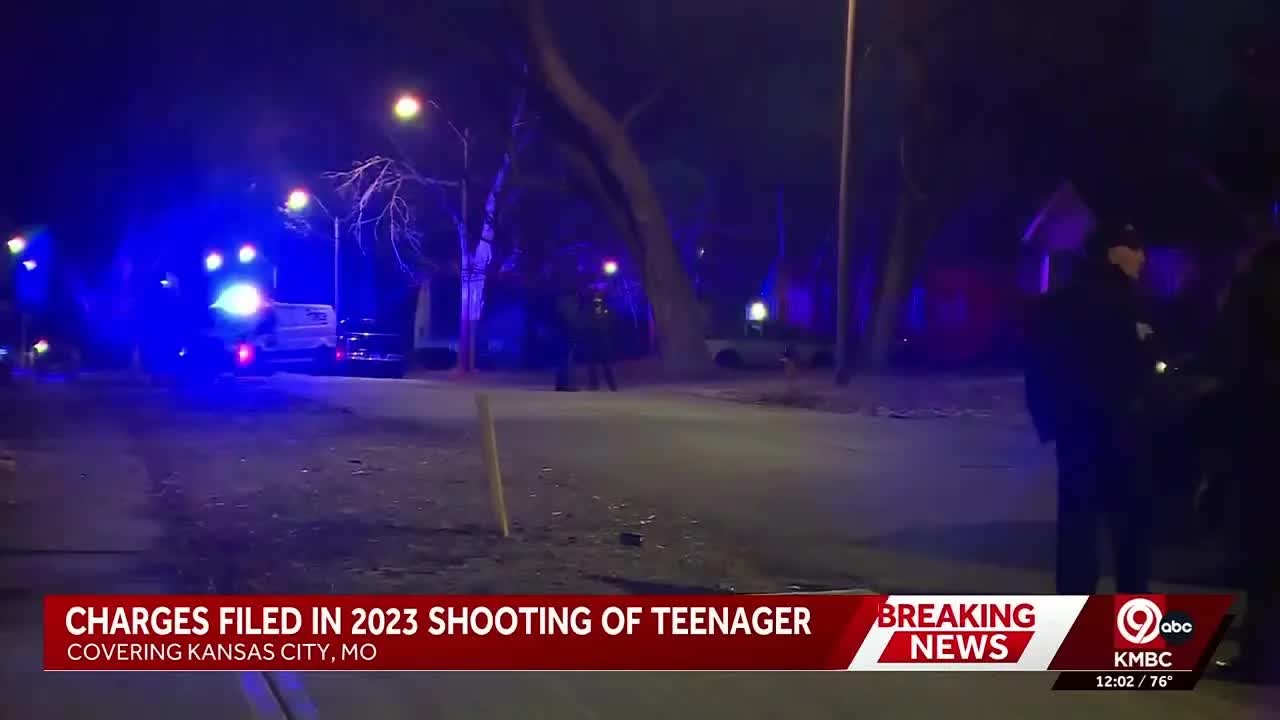 Kansas City man charged in teen's 2023 shooting death, certified to ...