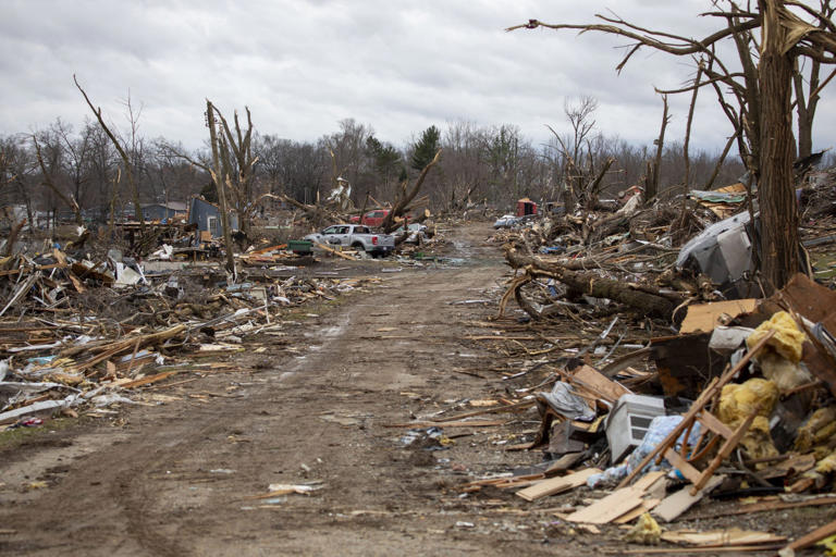 Deadly tornadoes strike in the night across the Midwest, destroying ...