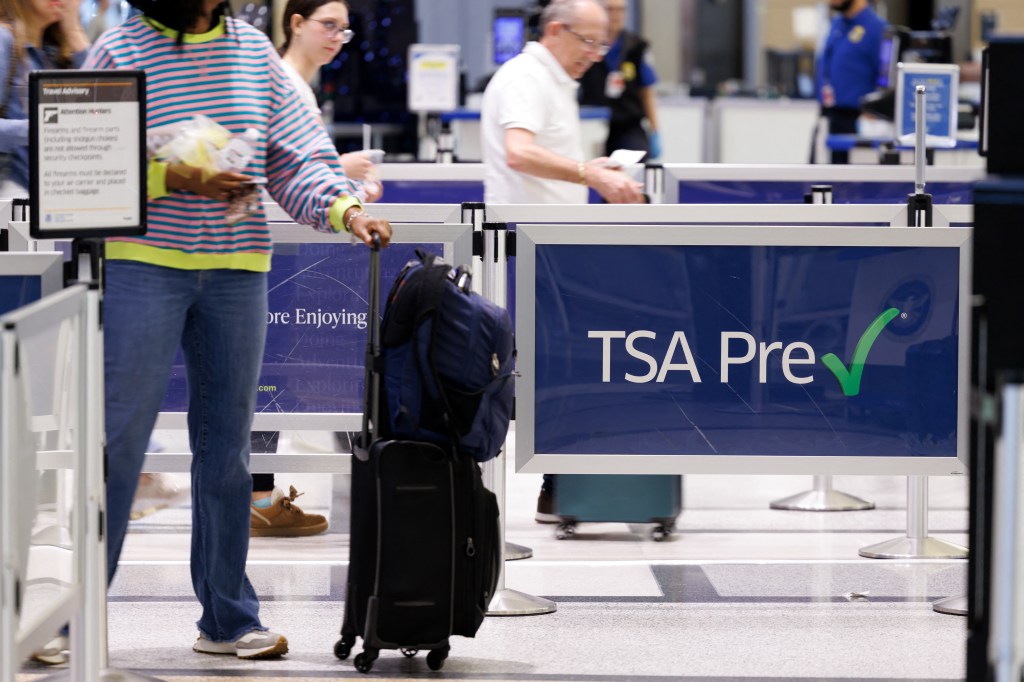 DHS restarts key program used by frequent fliers amid ongoing shutdown