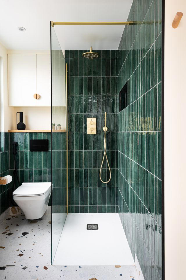 17 luxurious walk-in shower ideas that turn your bathroom into a spa