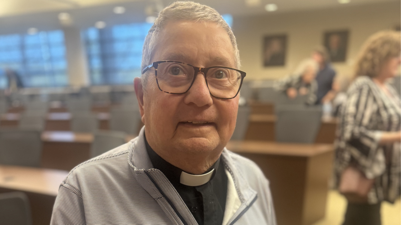 Father Fred Zagone, beloved Marquette University chaplain, dies after ...