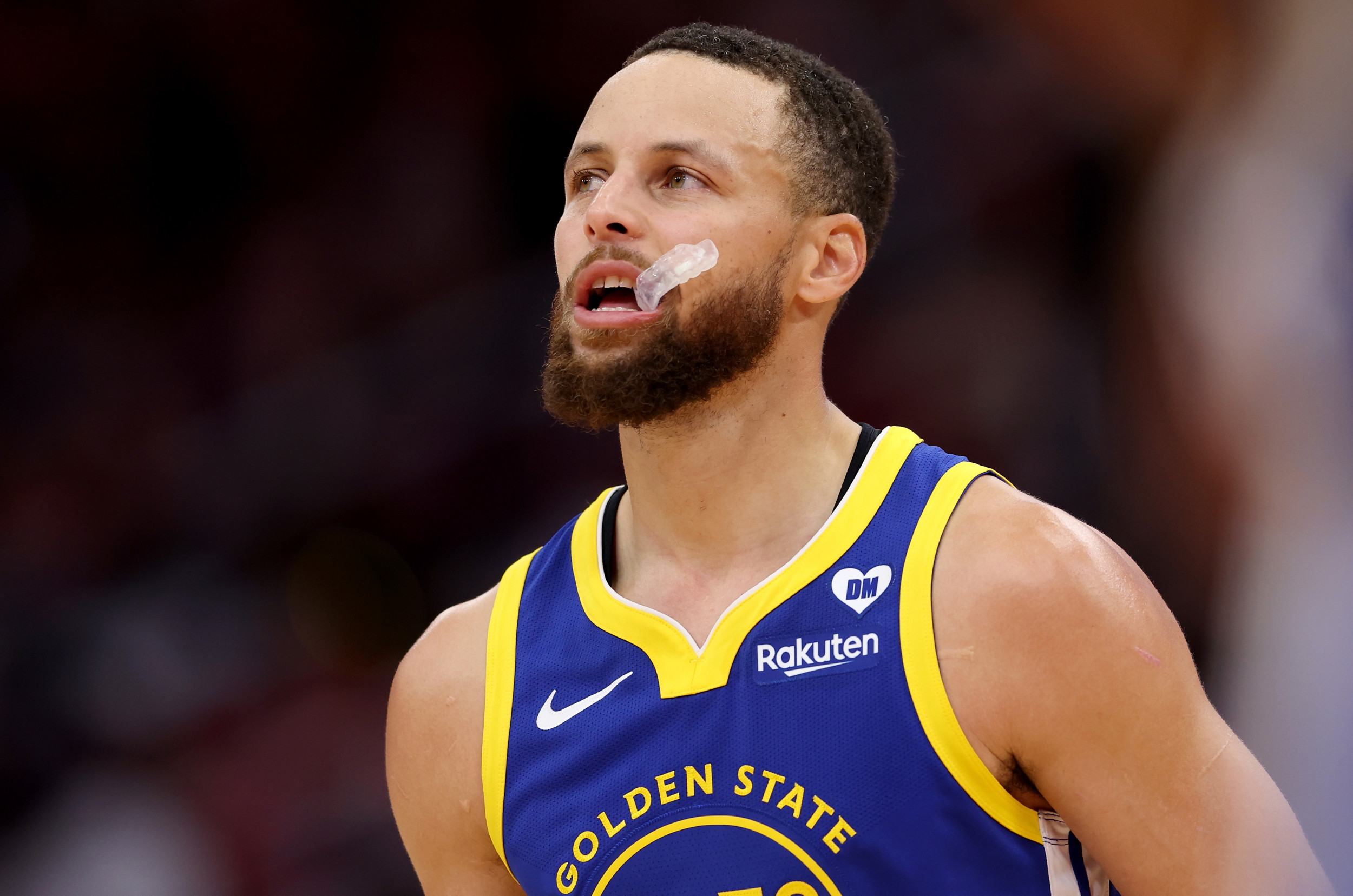 Warriors get concerning Steph Curry injury update