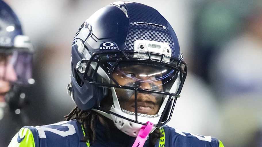 Rams rival re-signs star and frustrates fans' feverish hopes for ...
