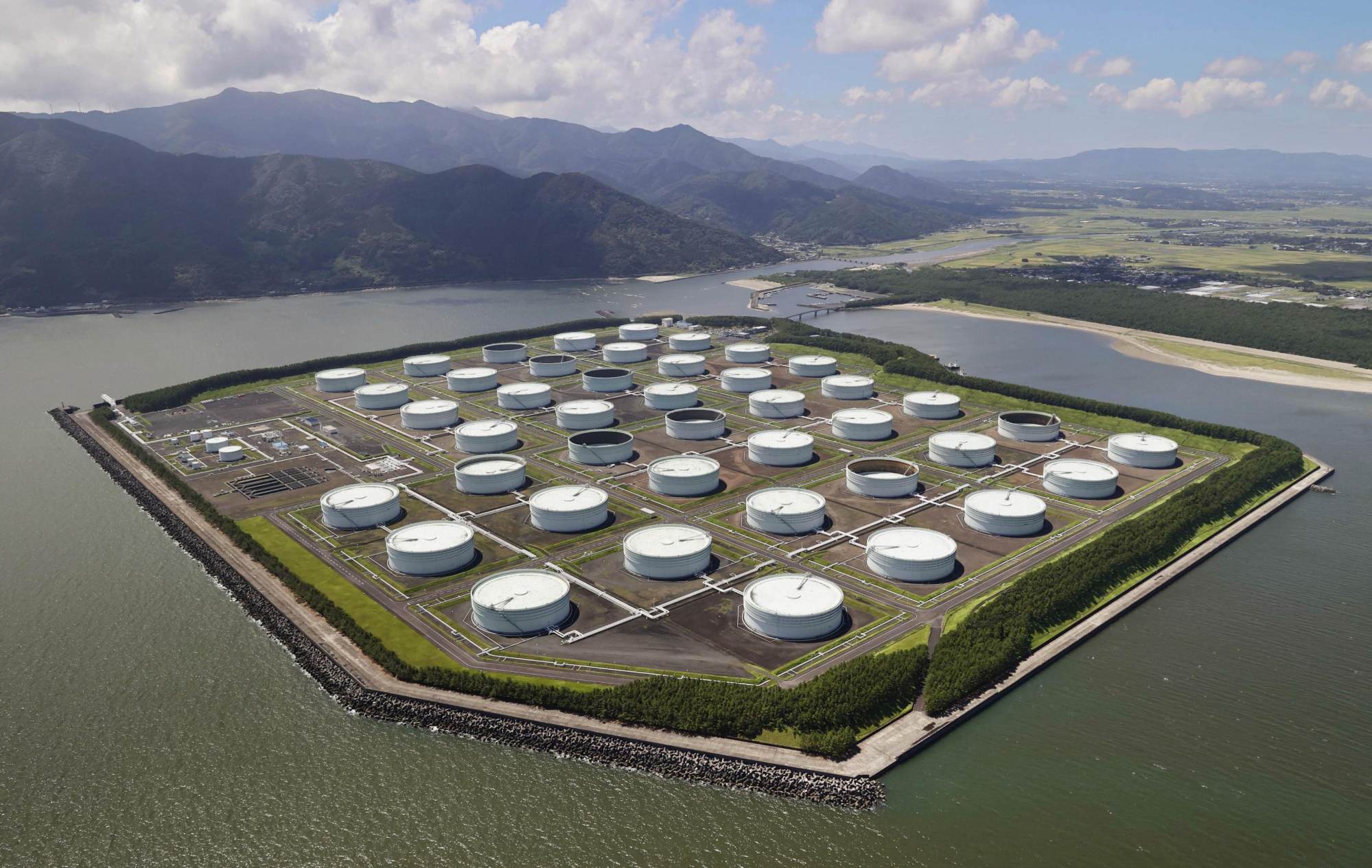 Japan to release oil reserves as early as Monday