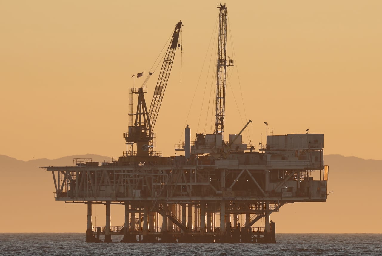 This offshore oil stock jumped. Trump may clear its legal problem.