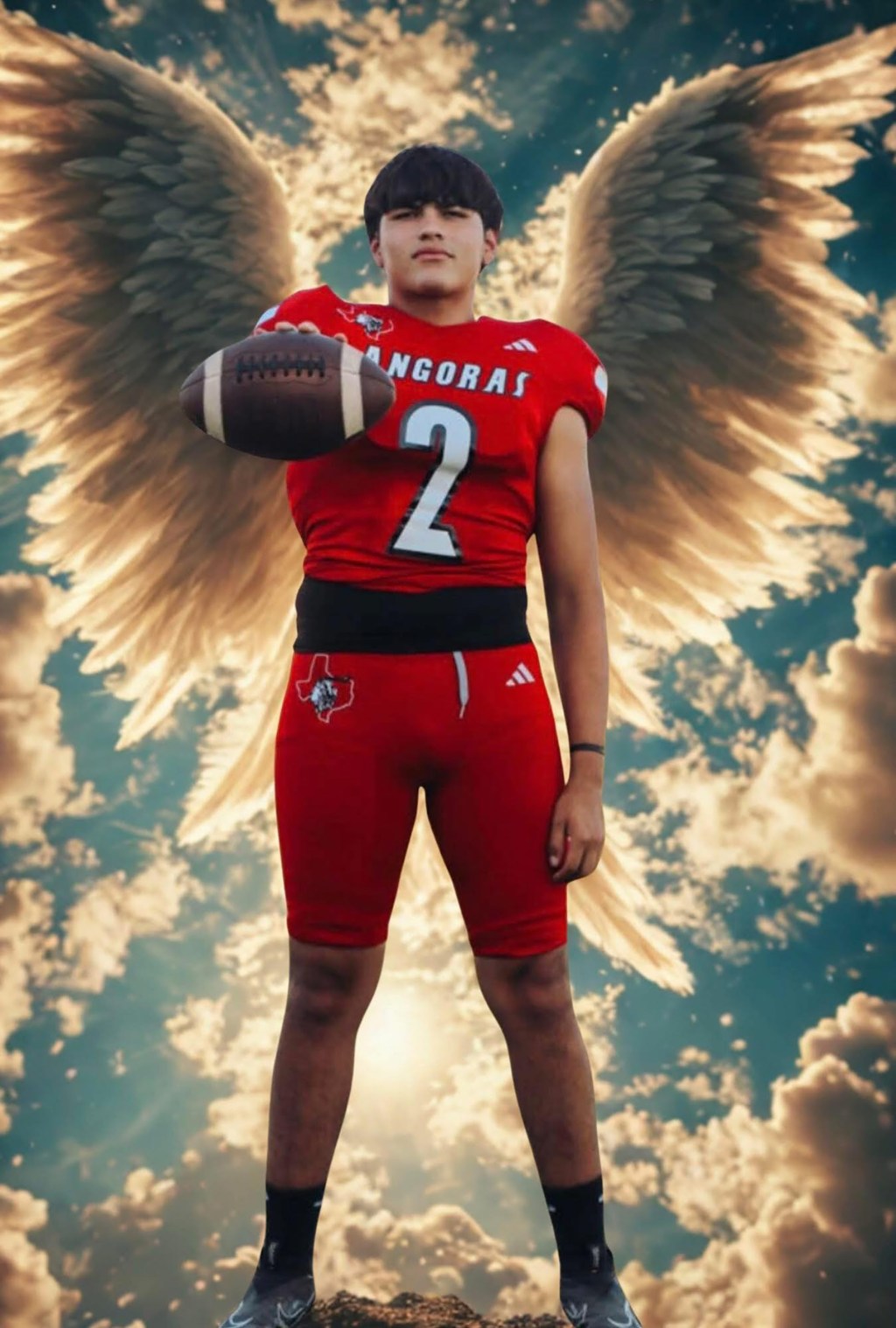 Texas high school student dies in 'tragic accident' while helping move ...