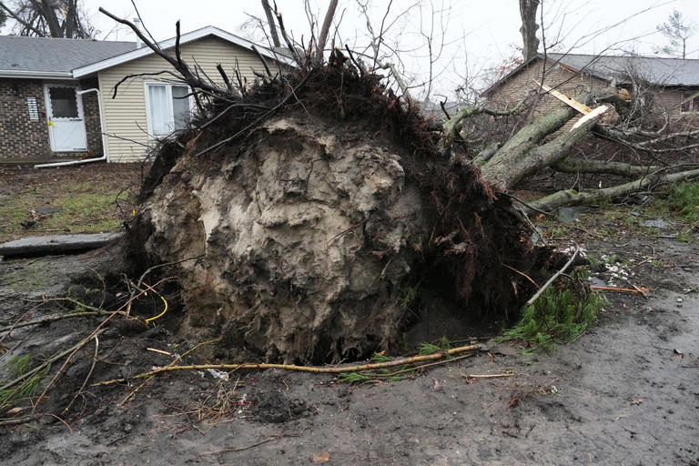 Photos show tornado damage after powerful storms hit Illinois and Indiana
