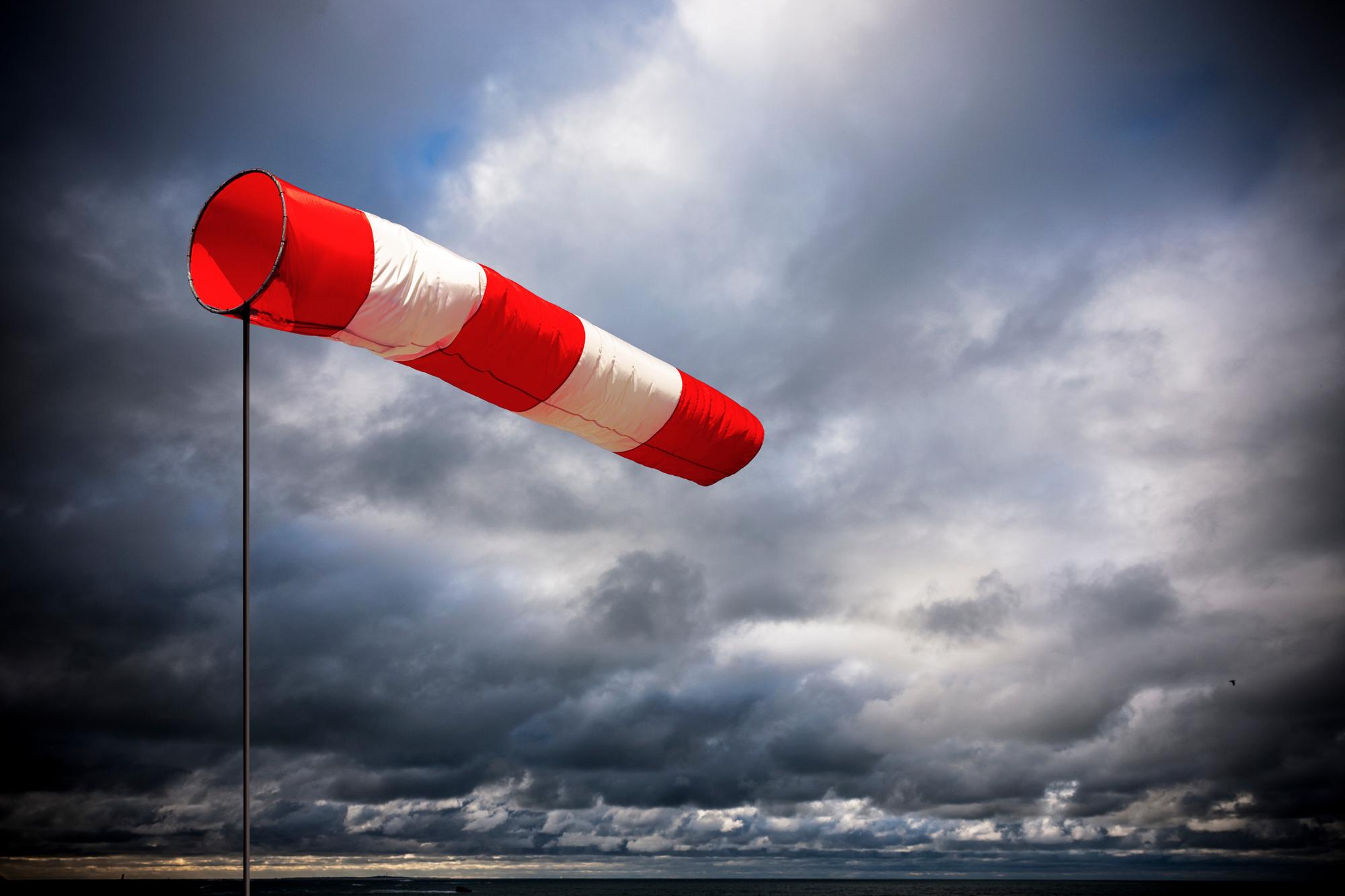 Met Office yellow weather warning for wind in Northern Ireland tomorrow ...