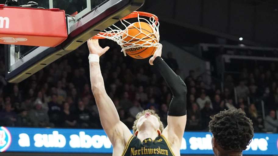 Northwestern Wildcats forward earns back-to-back All-Big Ten second ...