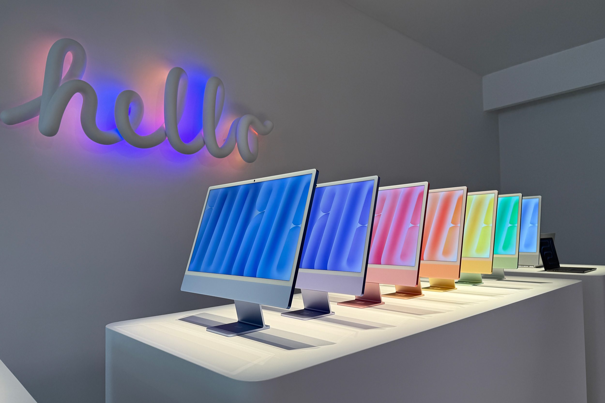 iMacs with bigger screen and faster chips aren’t yet dead at Apple